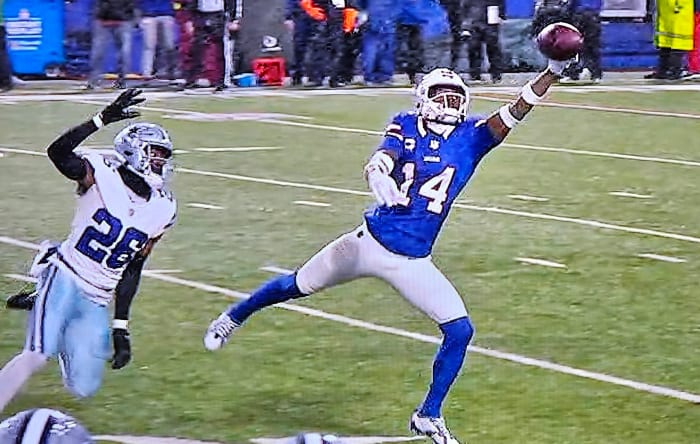 Stefon Diggs and the Bills blew out the Cowboys Sunday in Buffalo.